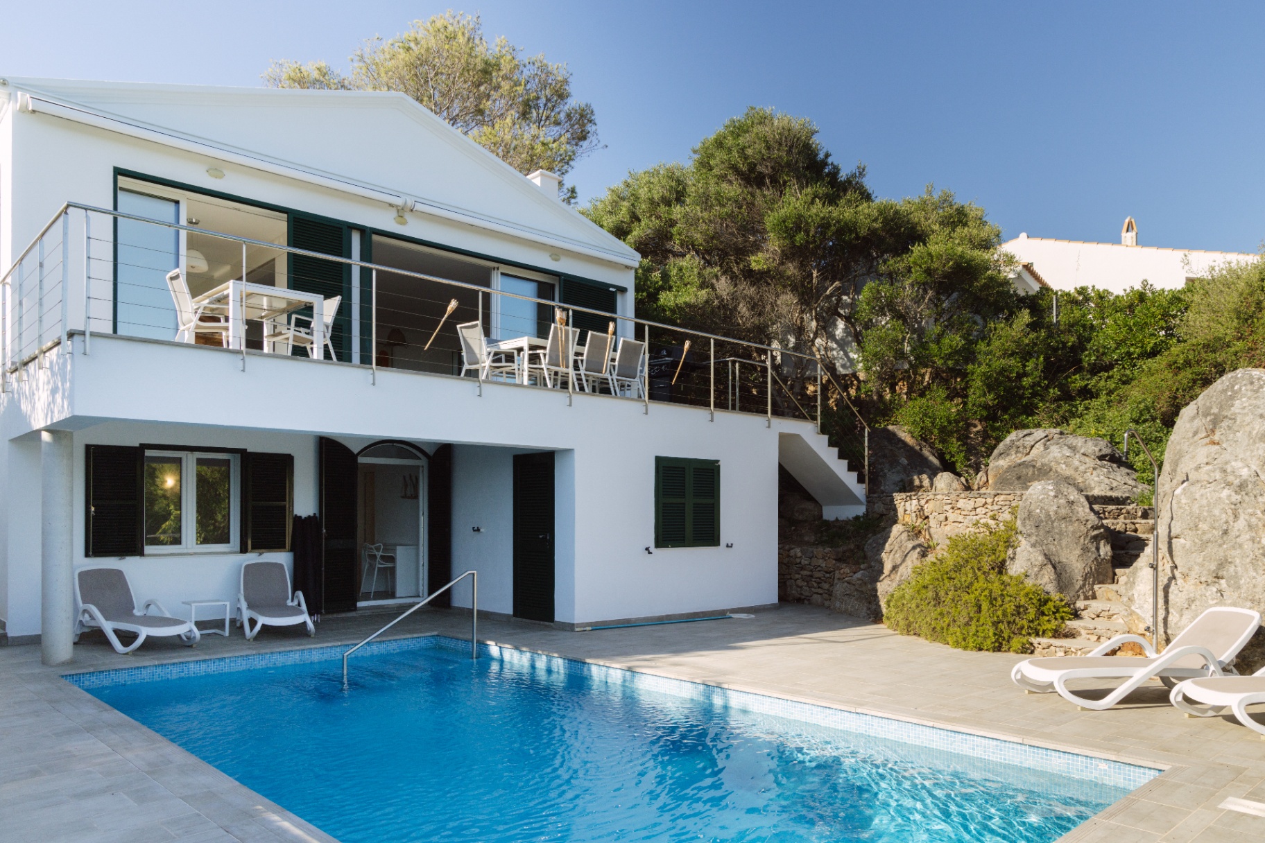 Addaia Vista — gevel en zwembad